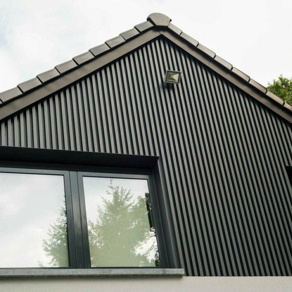 Midnight Black Composite Slatted Cladding Board | 3.4m - Image 9